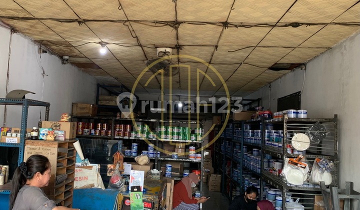 Murah Buc !! Jual Cepat Toko Produktif Raya Mastrip Cocok Dijadikan Gudang / Pabrik