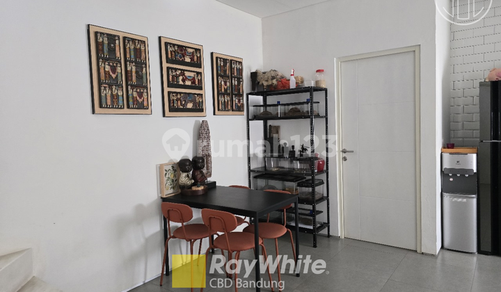 House in Bukit Palma Citraland Surabaya Can Also Be Used for Office 2