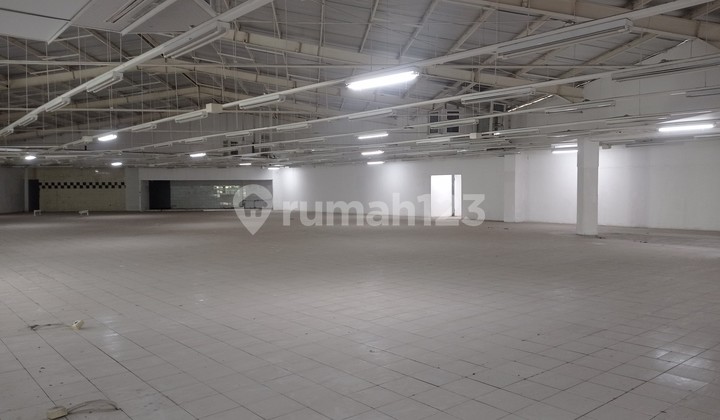 Dijual Kantor di Pusat Kota Surabaya Tunjungan Plaza