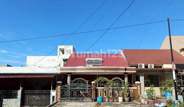 Disewakan Semi Furnish Rumah 1.5 Lantai Mitra Raya