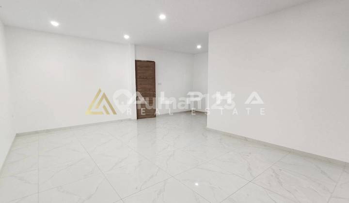 For Sale Beautiful Batam Centre 3-Story House 2