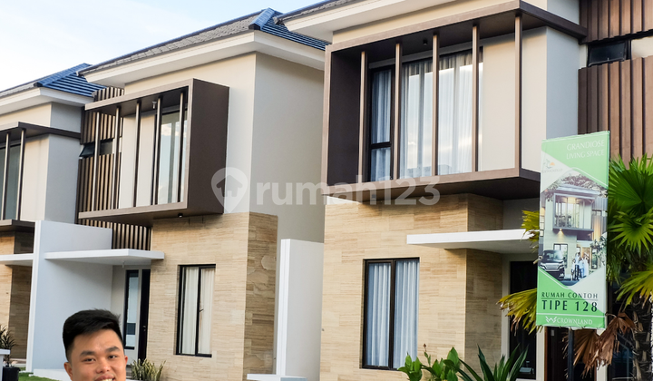 Hunian exclusive 2 lantai yang berlokasi di Pusat Batam Center