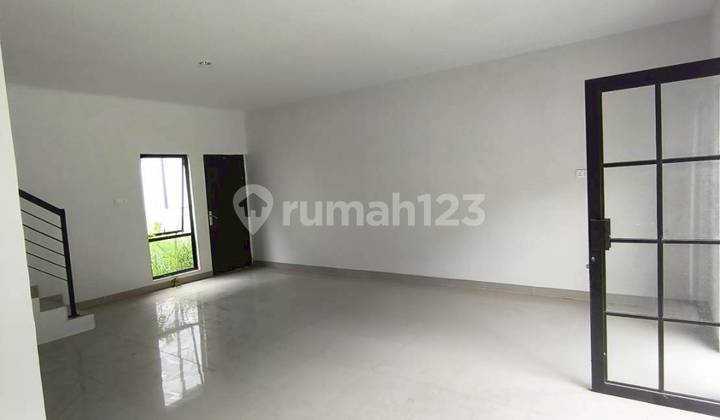 For Rent: 2-Storey Townhouse in Central Raya, Tiban