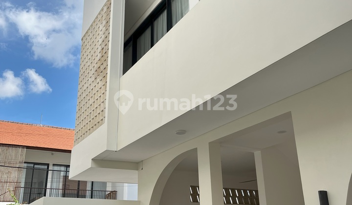 Tentu, apa yang ingin Anda terjemahkan ke dalam bahasa Inggris?