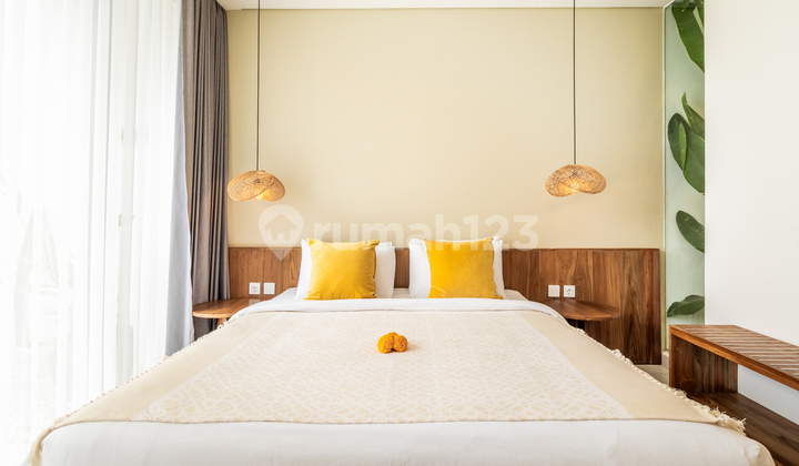 Berikan teks yang ingin diterjemahkan.