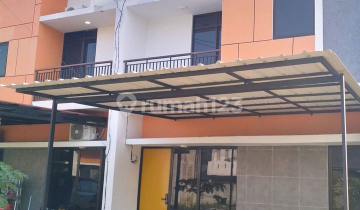 Dijual Rumah 2 Lantai Dalam Cluster Anti Banjir 2