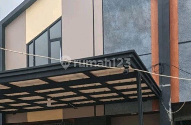Dijual Rumah 2 Lantai Tipe Mewah Harga di Nego Aja
