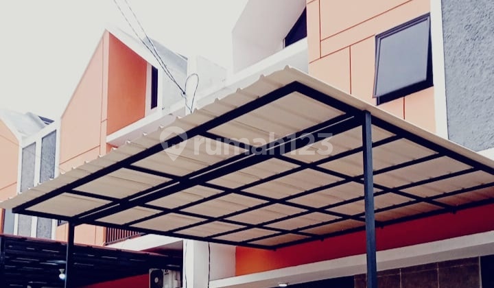 Dijual Rumah 2 Lantai Dalam Cluster Anti Banjir Dijual Rumah 2 Lantai Dalam Cluster Anti Banjir