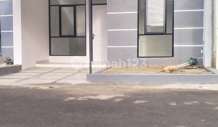 Dijual Rumah Cluster 400 Jtan Akses Dekat ke Stasiun