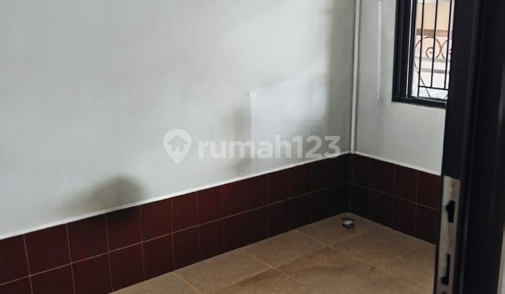 Rumah 2 Lantai di Bekasi Timur: Bagus Minim Renov, Bersih Siap Huni, Bebas Banjir 2