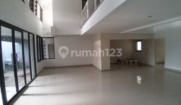 Rumah Modern Siap Huni di Cikokol Tangerang Harga Nego 2