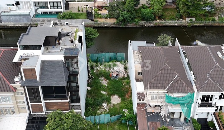 Super Rare Plot in Pik1 Super Rare Plot in Pik1