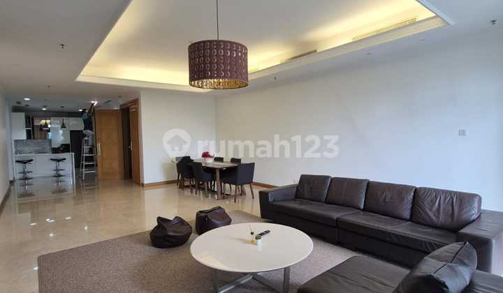 For sale, great price and view, 3BR Kempinski Residence Apartment in Central Jakarta.