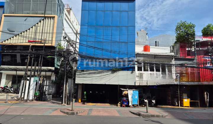 Dijual Mini Building 5 Lantai Cocok untuk Kantor di Lokasi Ramai , Pinggir Jalan Raya Pecenongan Jakpus