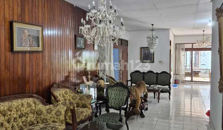 Dijual cepat rumah untuk hunian atau usaha kos-kos an di lokasi strategis 2