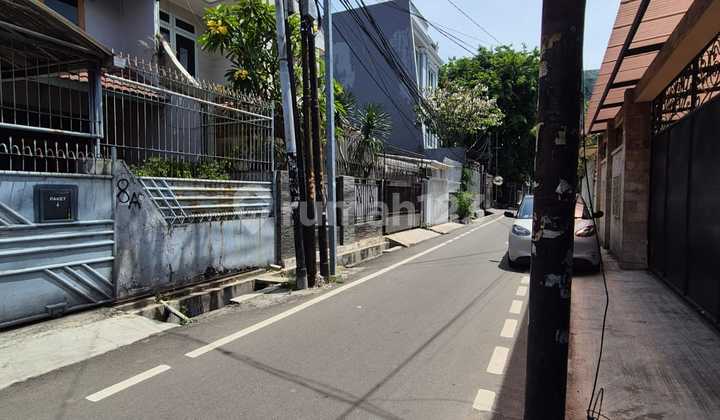 Disewakan Rumah Baru Renovasi di Jl Petojo Selatan Cocok untuk Hunian 2