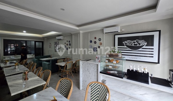 Disewakan Ruko Strategis 5 Lantai di Jl Cikini Raya, Menteng 1