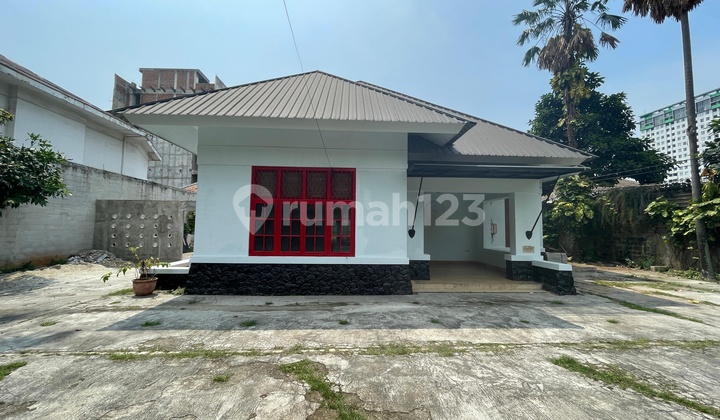 Dutch House for Sale with Large Land in the Menteng Area
