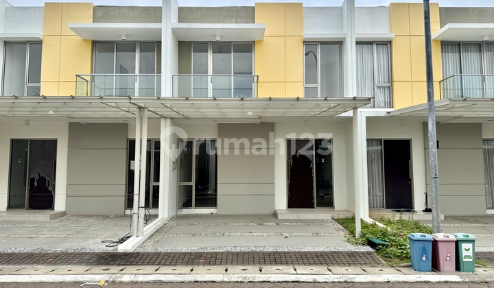 Rumah baru di Cluster Virginia Pantai Indah Kapuk PIK2 Jakarta Utara