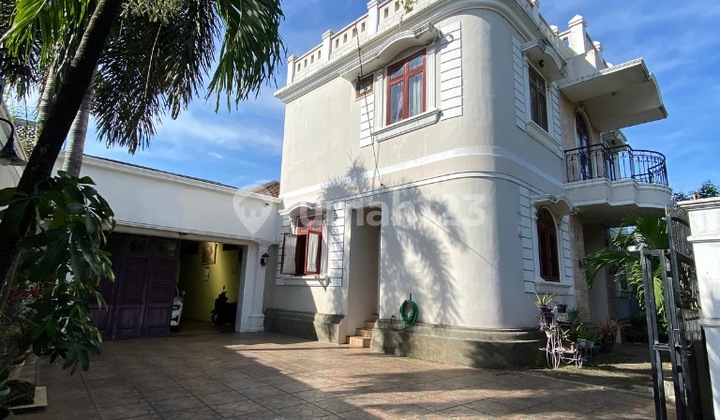 Rumah Besar Luas dan Strategis Ciputat Timur Dekat Jakarta Selatan