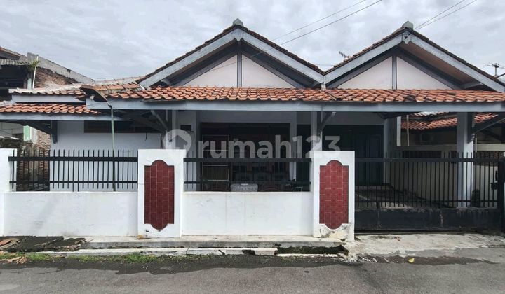 Rumah Bagus ÷ Furnishd Daerah Mejasem