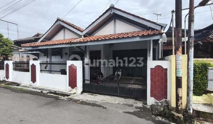 Rumah Bagus ÷ Furnishd Daerah Mejasem 2