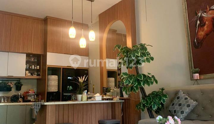 Dijual Rumah Full Furnished Desain Cantik di Cluster Magenta Summarecon Bekasi (Rf)