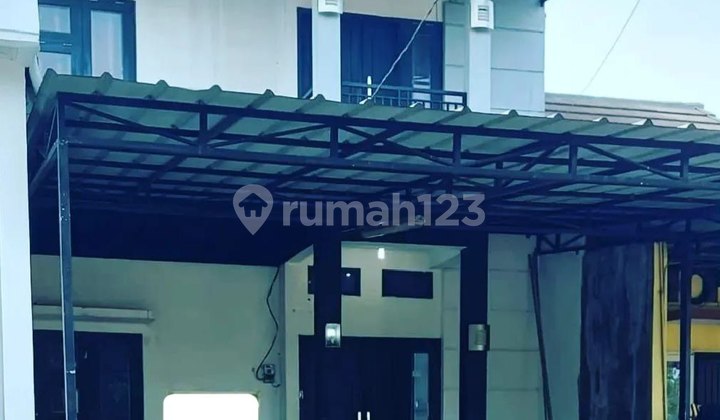 Dijual Murah Rumah Tingkat 3 Kamar di Mutiara Gading Timur - Bekasi Timur (Dn)