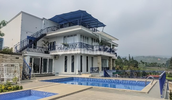 Dijual Villa Mewah 9 Kamar LT 1653M² di Megamendung Bogor