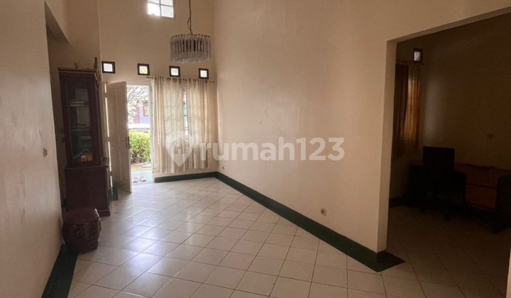 DIJUAL RUMAH 2+1 KAMAR TANAH 162 DI KEMANG PRATAMA CARPORT 2 MOBIL (ln) 2