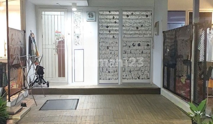 DIJUAL RUMAH 2 KAMAR DI SEBRANG MALL GRAND GALAXY PARK - BANYAK FASILITAS CLUSTER