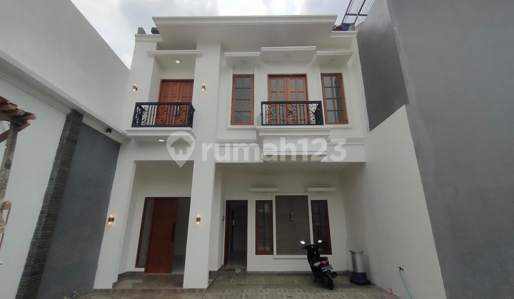FOR SALE NEW HOUSE 105m² LAND FULL GRANITE FLOOR IN DUREN SAWIT EAST JAKARTA (ir) FOR SALE NEW HOUSE 105m² LAND FULL GRANITE FLOOR IN DUREN SAWIT EAST JAKARTA (ir)