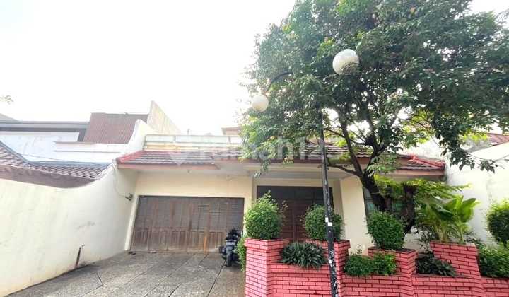 Hunian Tenang Pemukiman JakSel - dekat jalur Mampang Raya - dekat Mega Kuningan - walking distance 10 menit Halte TransJakarta Warung Jati