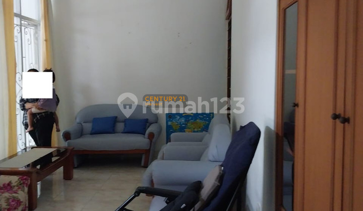 Rumah 2 Lantai Siap Huni Semi Furnished Di Meadow Green  2