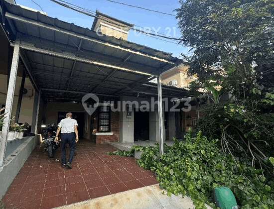 Beautiful Furnished House in My Home Cluster, Lippo Cikarang Beautiful Furnished House in My Home Cluster, Lippo Cikarang