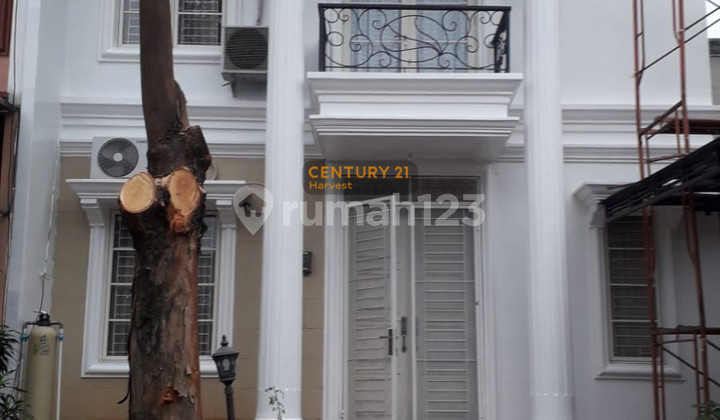 Rumah Bagus 2 Lantai Siap Pakai Furnished Di Cluster Oakwood