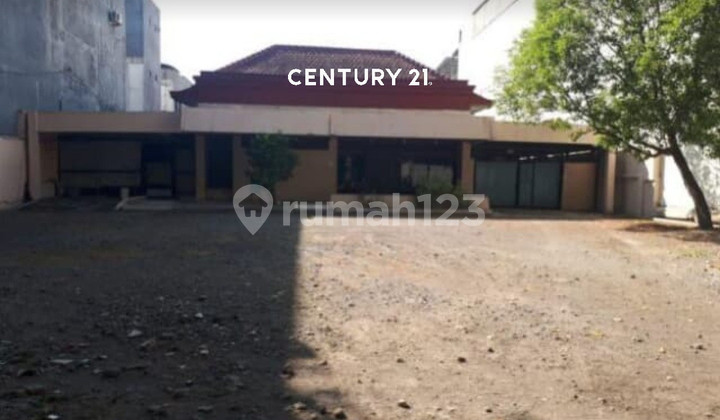 Rumah Tanah Luas Strategis di Jl Imam Bonjol Semarang 1