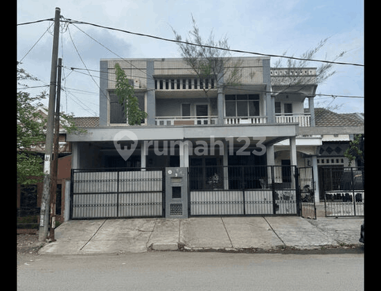 Rumah 2 Lantai Bebas Banjir Siap Huni di Jababeka 1