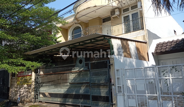 Rumah Mewah 2 Lt. Murah Perum Taman Sentosa Area Dekat Akses Tol