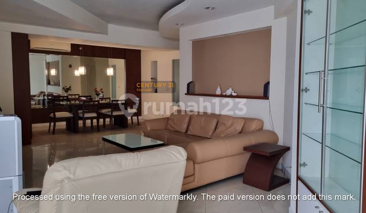 Taman Anggrek Apartment 3 BR Furnished Ready to Occupy in Jakarta
