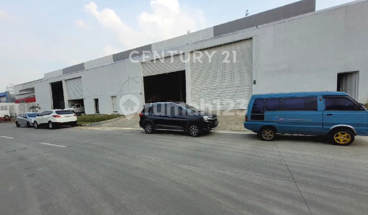 Ready-to-Occupy Factory / Warehouse in DS 3 Cikarang Industrial Area Ready-to-Occupy Factory / Warehouse in DS 3 Cikarang Industrial Area