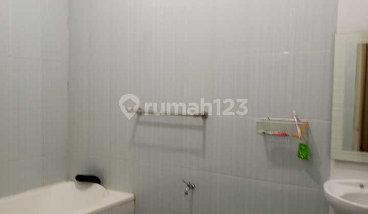 A Nice House in Lippo Cikarang, Strategic Location 2