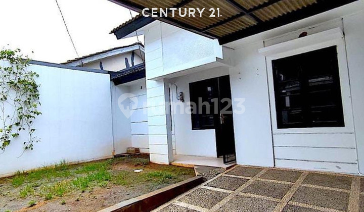 A Nice Ready-to-Live House in Graha Asri Housing Complex, Cikarang 2
