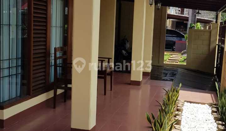 Rumah Hook Furnished Baru Renovasi Siap Huni di Bekasi 2