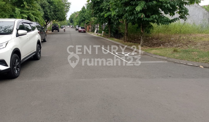 Corner Lot Land for Sale in Nice Deltamas Cluster Corner Lot Land for Sale in Nice Deltamas Cluster