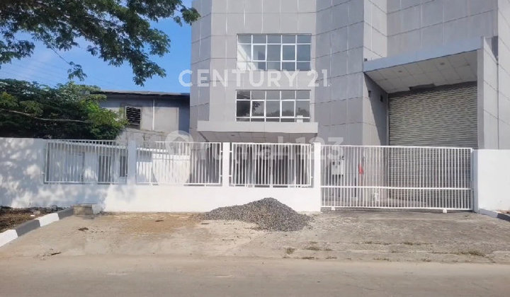Ready-to-Occupy Factory / Warehouse in DS 5 Cikarang Industrial Area Ready-to-Occupy Factory / Warehouse in DS 5 Cikarang Industrial Area