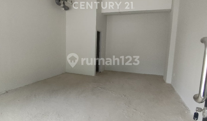 Soho 1 GF Ruko in Newville Tower Zeta Meikarta District 2 Cikarang 2