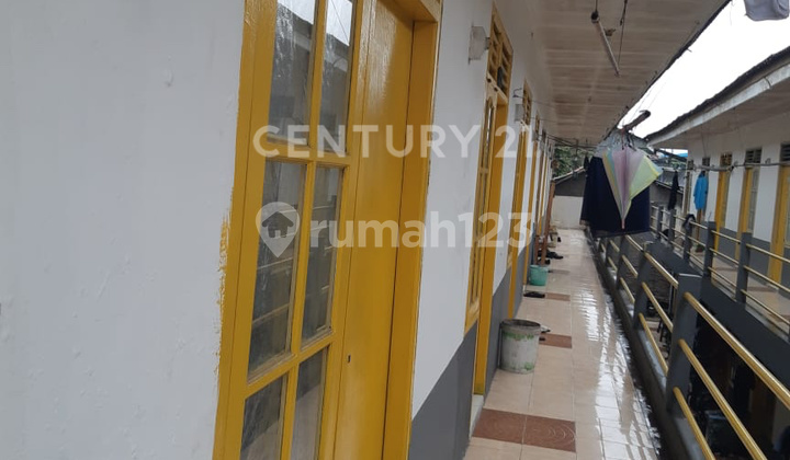 106-Door Kos Kosan in Pasir Gombong 106-Door Kos Kosan in Pasir Gombong