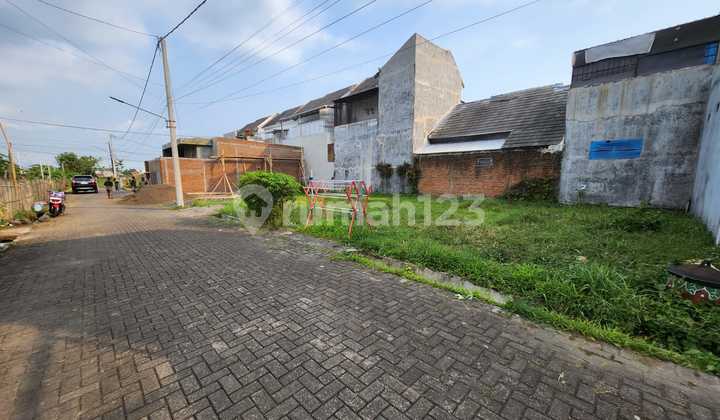 Rumah Minimalis Sukun Kota Malang - Lingkungan Nyaman