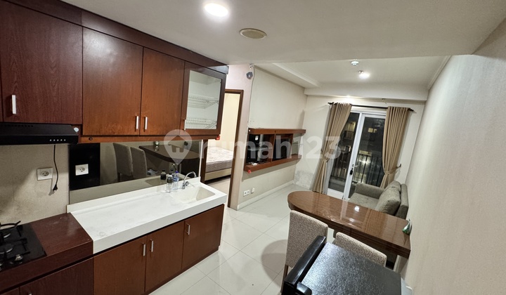 Amazing 2 Kamar Tidur Lantai 10 Di Signature Park Grande 1